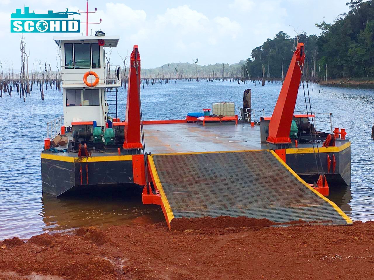 Barge de taille moyenne de 30 m avec une capacité de chargement de 250 t, barge de transport d'équipement pour le transport de marchandises en lac/rivière/mer