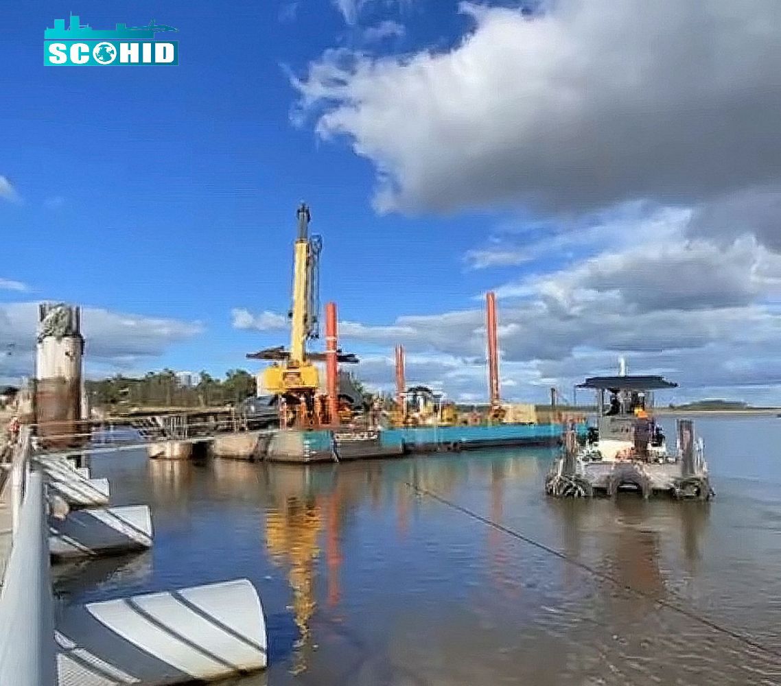 Utilisé dans le lac transportant des équipements lourds, ponton flottant, barge de ponton modulaire avec un prix digne de confiance