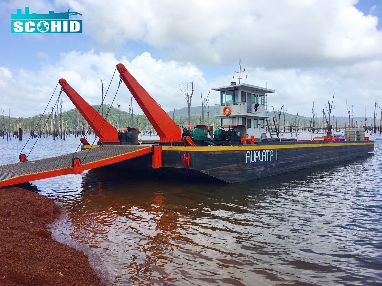 Livraison dans des délais suffisants pour les barges transportant du limon pour divers transports/stationnements logistiques par barge