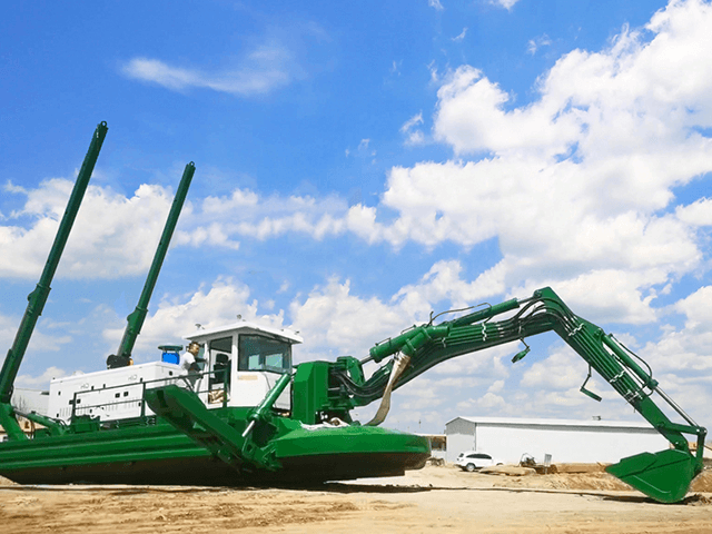 Drague amphibie d'une capacité de 800 m3/h pour le projet de dragage de la rivière Lake Reservoir