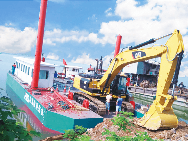 Pontons de travail flottants haute performance 300t, barge de ponton de travail modulaire avec 4 patates